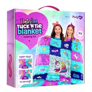 Pretty Me Unicorn Tuck ’N Tie Fleece Blanket Making Kit | DIY No-Sew | New